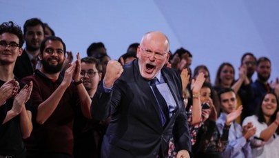 Wybór Timmermansa na kandydata na szefa KE i skandal na zjeździe socjalistów