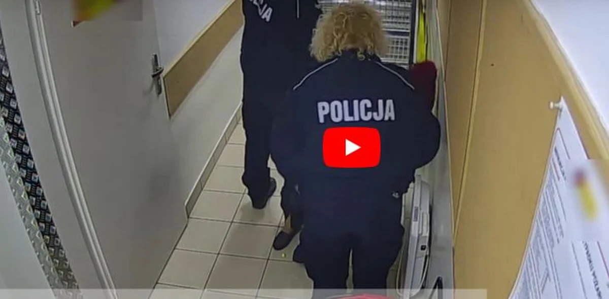 Na kary ośmiu i sześciu miesięcy w zawieszeniu, skazał sąd we Wrocławiu, byłych już teraz funkcjonariuszy, którzy podczas interwencji pobili 82-letnią kobietę. Miała ona zostać przyłapana przez właściciela sklepu na kradzieży. Miało do tego tego dojść w grudniu 2015 roku w sklepie przy ul. Strzegomskiej we Wrocławiu. 