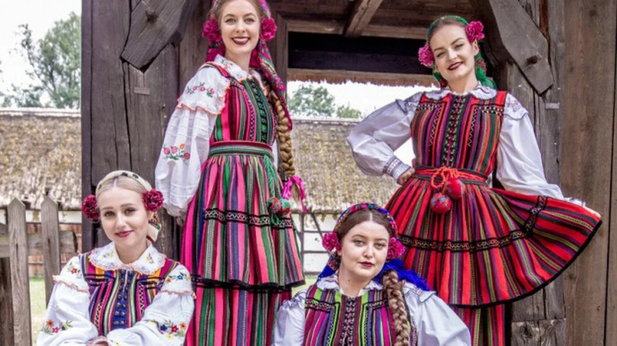 To ogromne wyróżnienie dla polskiego zespołu, który zasłynął dzięki coverom hitów Nieznajomy Dawida Podsiadły i Enjoy the Silence Depeche Mode. Tworzące grupę Tulia Polki wystąpią podczas meczu NBA, przed milionami Amerykanów. Zespół wykona hymn USA oraz swój autorski utwór.