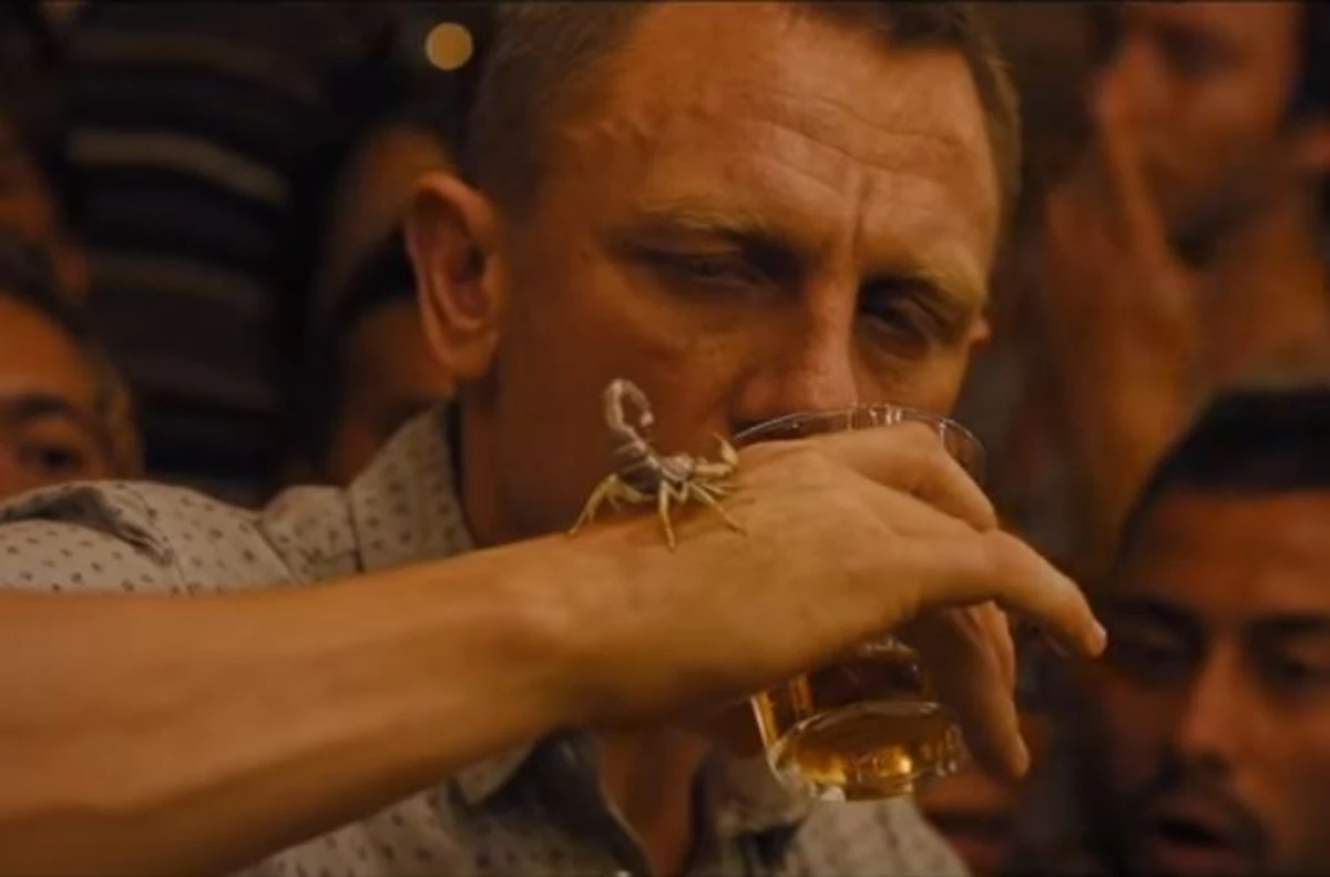 O tym, że agent 007 ma poważny problem alkoholowy wie nie tylko widownia filmów o przygodach Jamesa Bonda, ale i jego macierzysta instytucja, MI6. Dopiero jednak wyniki badań naukowców z Department of Public Health, University of Otago w Nowej Zelandii odsłaniają prawdziwą skalę problemu. 