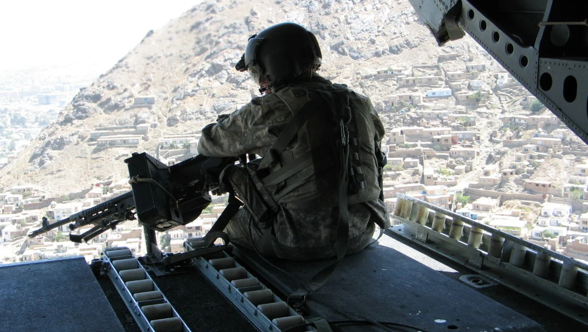 W przyszłym roku wzrośnie liczba polskich żołnierzy w Iraku. Ma to związek z postanowieniami tegorocznego szczytu NATO o wysłaniu do tego kraju misji szkoleniowej, w której wezmą też udział Polacy.