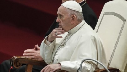 Papież przez pedofilię dymisjonuje swoich bliskich doradców