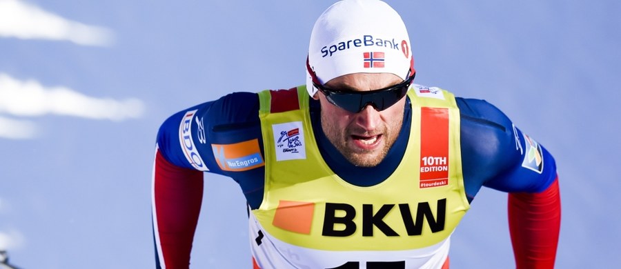 Multimedalista olimpijski i mistrzostw świata w biegach narciarskich Norweg Petter Northug zakończył karierę. Poinformował o tym w środę podczas zwołanej przez siebie konferencji prasowej w Trondheim.