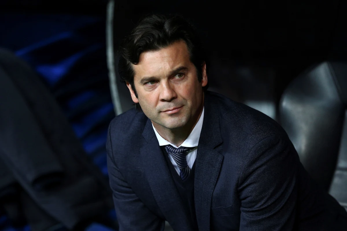 Trener piłkarzy Realu Madryt Santiago Solari wziął na siebie odpowiedzialność za porażkę przed własną publicznością z CSKA Moskwa 0:3 w ostatniej kolejce grupy G Ligi Mistrzów. "Podjąłem ryzyko związane ze składem" - przyznał argentyński szkoleniowiec.