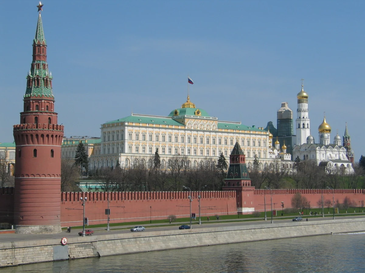 Warszawa nie domaga się już nowych sankcji wobec Kremla w związku z sytuacją na Morzu Azowskim. Premier Mateusz Morawiecki jest zadowolony z kompromisu w sprawie zapisów dotyczących Rosji. A to oznacza wyraźną zmianę stanowiska.