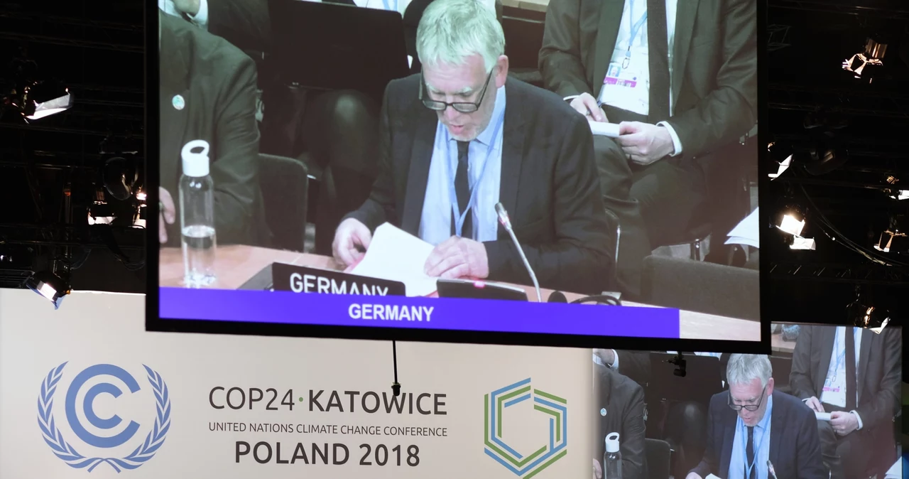 Uczestnicy obrad plenarnych Szczytu Klimatycznego ONZ COP24