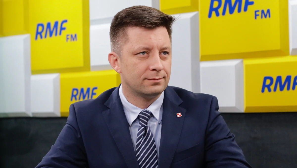 Czy za prąd zapłacimy więcej? „Odpowiedź na to pytanie dali premier Morawiecki i prezes Kaczyński, mówiąc jednoznacznie, że podwyżek nie będzie” - powiedział w Porannej Rozmowie w RMF FM Michał Dworczyk proszony o wyjaśnienie, jakie są ostatnie ustalenia rządu w sprawie podwyżek cen prądu. Szef kancelarii premiera odniósł się także do uchwały Rady Warszawy, która obniżyła bonifikatę przy przekształceniu prawa własności z planowanych 98 proc. na 60 proc. „Premier polecił wojewodzie, żeby przeanalizować ją pod kątem tego, czy jest zgodna z prawem” – podkreślił Michał Dworczyk. 