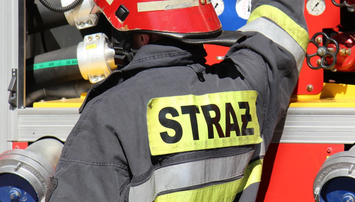 ​Pożar w Radowie Wielkim w powiecie łobeskim na Pomorzu Zachodnim. Ogień pojawił się w budynku, w których mieszczą się szkoły. Informację dostaliśmy na Gorącą Linię RMF FM.