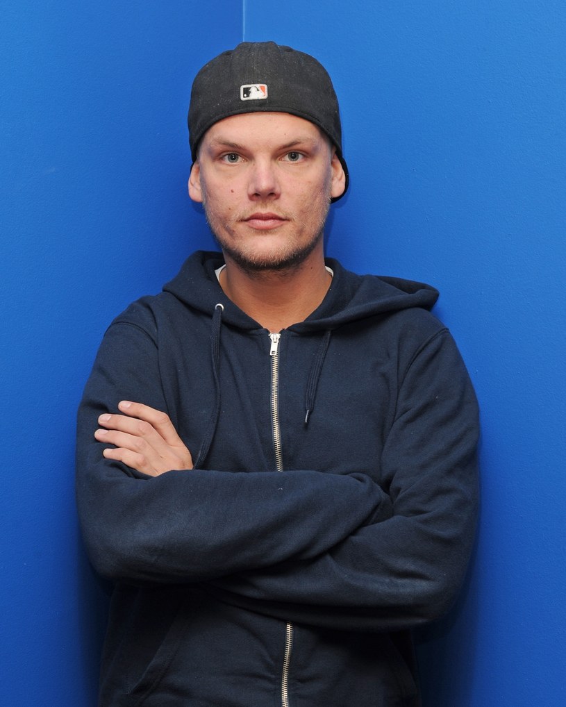 Zmarły samobójczą śmiercią szwedzki DJ i producent Avicii pozostawił spadek o wartości blisko 100 mln zł.