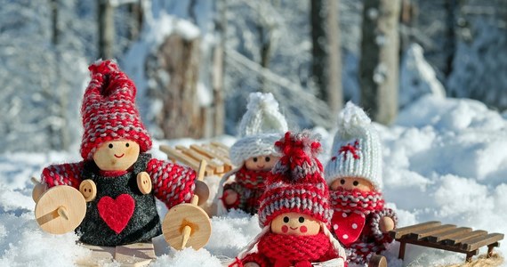 W środę będzie mroźnie na wschodnich i północnych krańcach Polski. W niektórych województwach ze względu na sytuację pogodową mogą wystąpić utrudnienia na drogach. Piątek przyniesie ocieplenie.