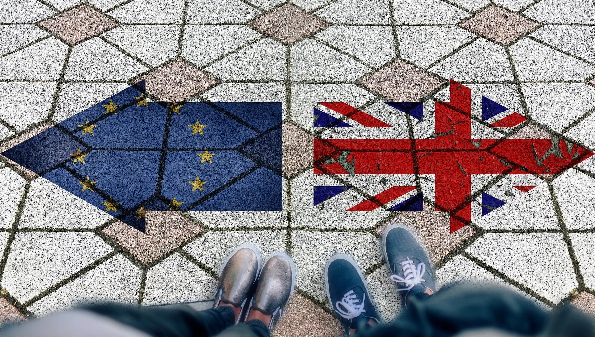 Komisja Europejska zdecydowała się przyspieszyć przygotowania do scenariusza, w którym Wielka Brytania wychodzi z Unii Europejskiej bez umowy regulującej warunki brexitu. Ten unijno-brytyjski rozwód ma nastąpić za 100 dni.