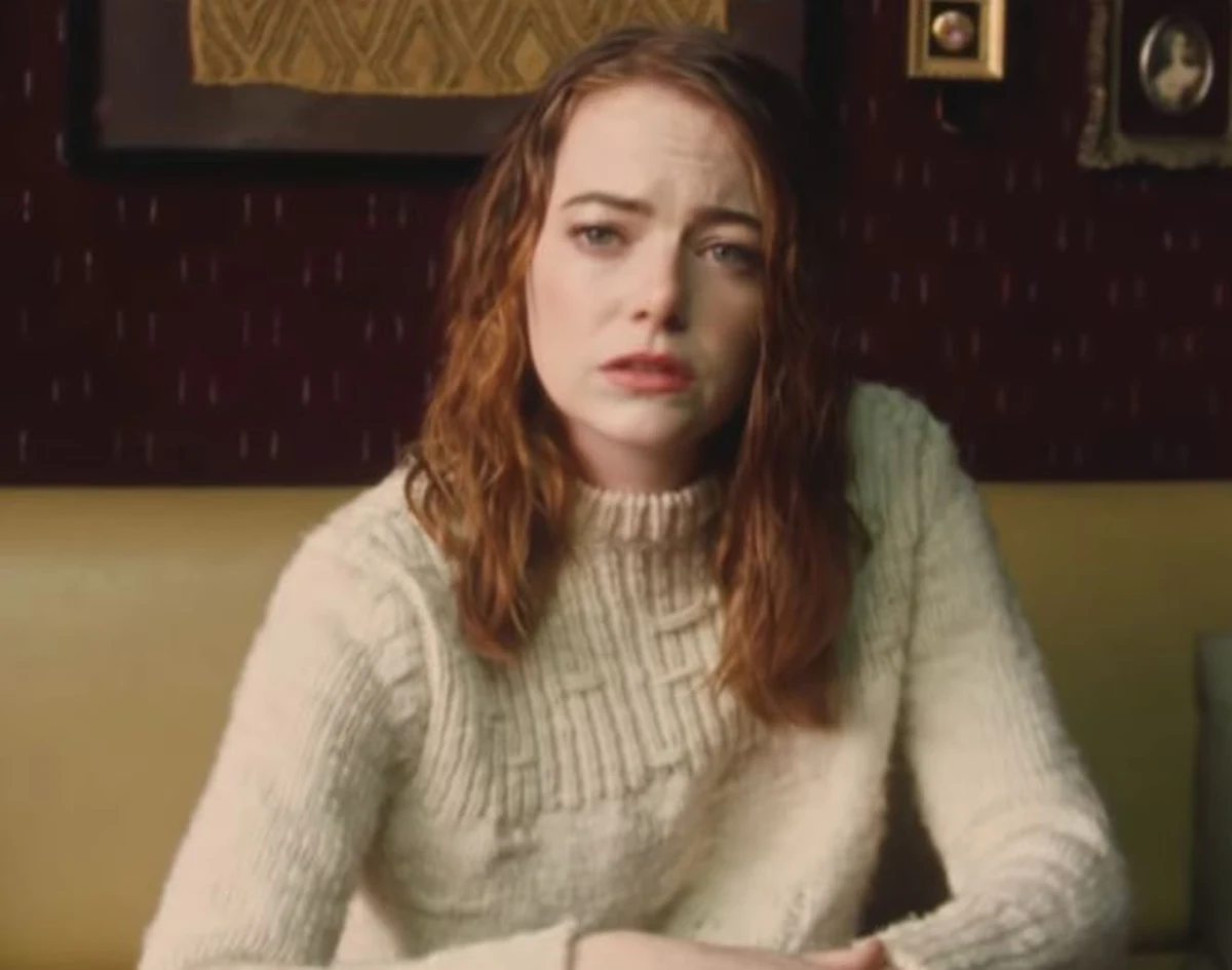 Emma Stone zagrała w teledysku Paula McCartneya do piosenki "Who Cares". Utwór pochodzi z 17. solowego albumu muzyka "Egyptian Station", a video do niego porusza ważny problem przemocy fizycznej i psychicznej.