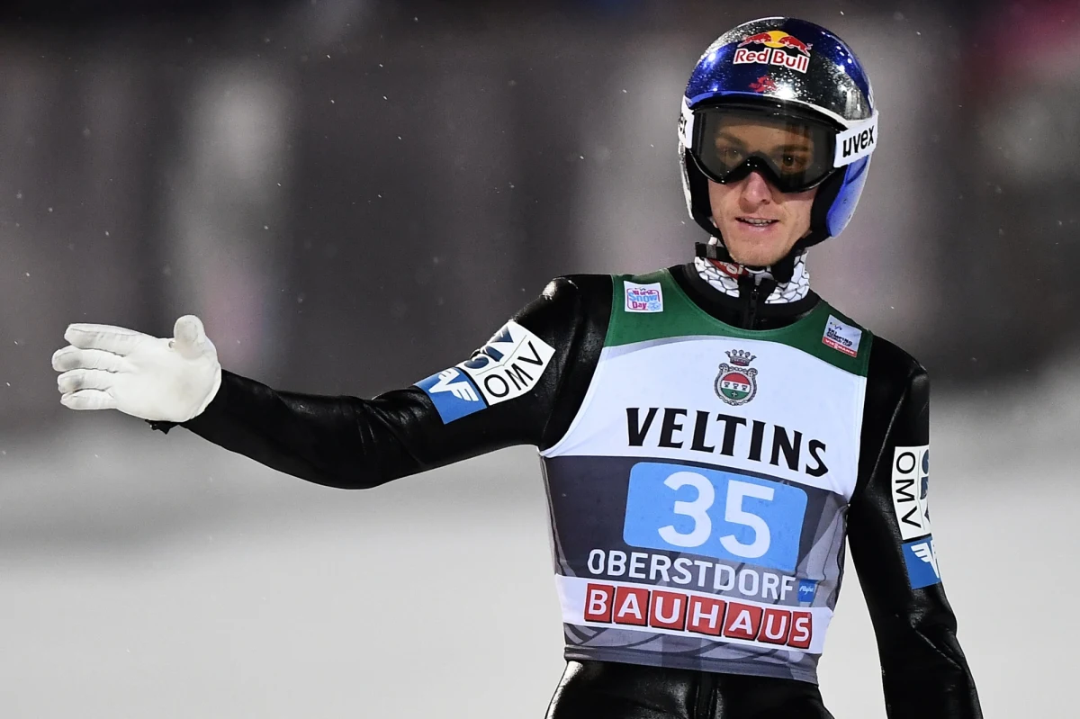 Austriak Gregor Schlierenzauer - wbrew pierwotnym planom - nie wystąpi w rozpoczynającym się 30 grudnia Turnieju Czterech Skoczni. W tym czasie dwukrotny triumfator tej prestiżowej imprezy ma skupić się na treningach przed rozpoczynającymi się 20 lutego mistrzostwami świata.