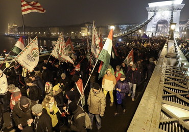 "Nareszcie możemy pracować osiem dni w tygodniu". Kolejne protesty na Węgrzech