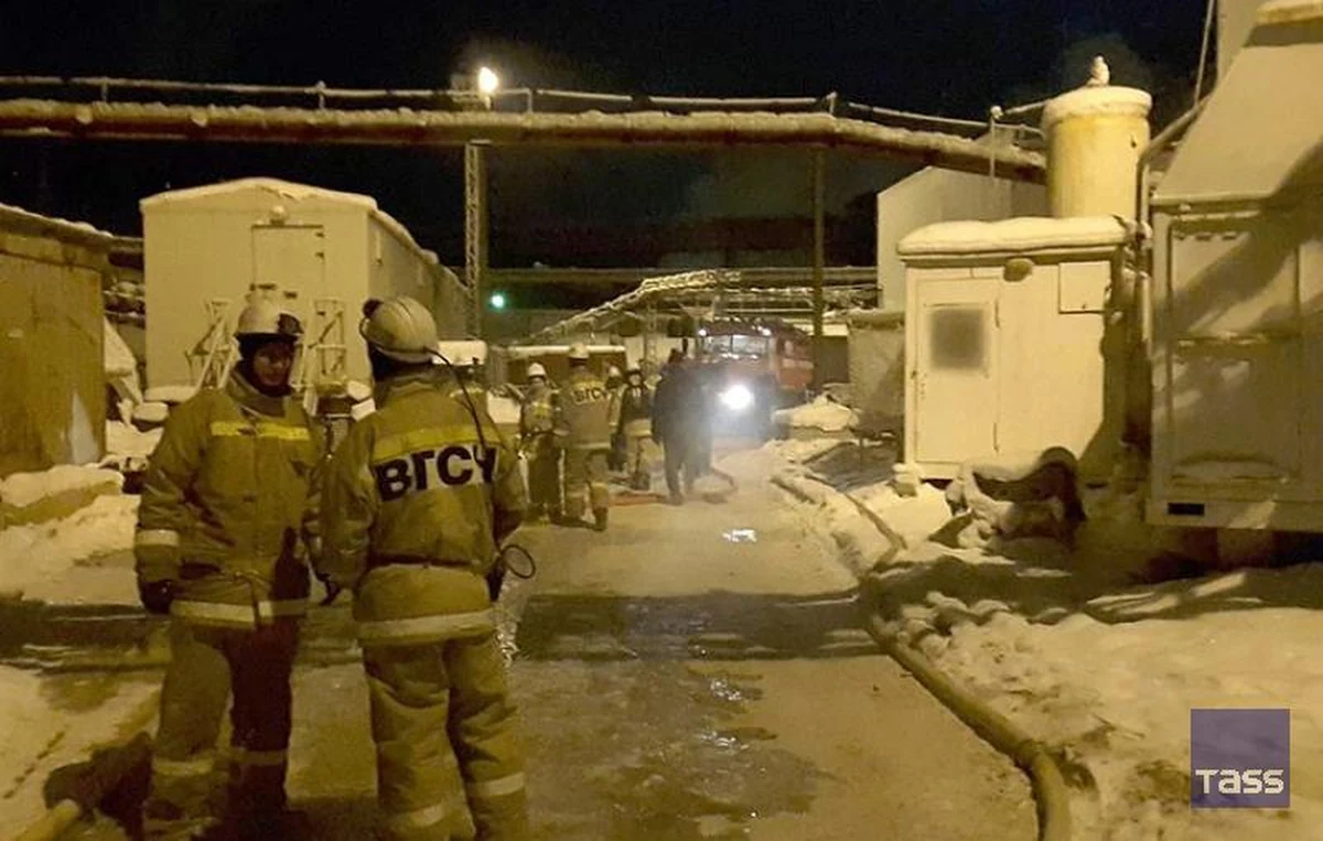 Ratownicy odnaleźli zwłoki wszystkich dziewięciu górników, którzy zostali uwięzieni przez pożar w kopalni soli potasowej "Uralkalia" w Solikamsku na Uralu - poinformował w niedzielę sztab akcji ratowniczej.