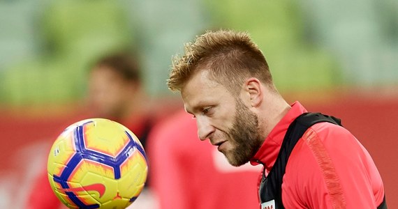 Jakub Błaszczykowski żegna się z VfL Wolfsburg. Magazyn "Kicker" potwierdza, że Polak zimą rozstanie się z niemieckim klubem. Wiele wskazuje, że na finiszu piłkarskiej kariery ponownie zagra w barwach Wisły Kraków. Jak informowaliśmy w niedzielę, już spotkał się z nowymi inwestorami klubu.