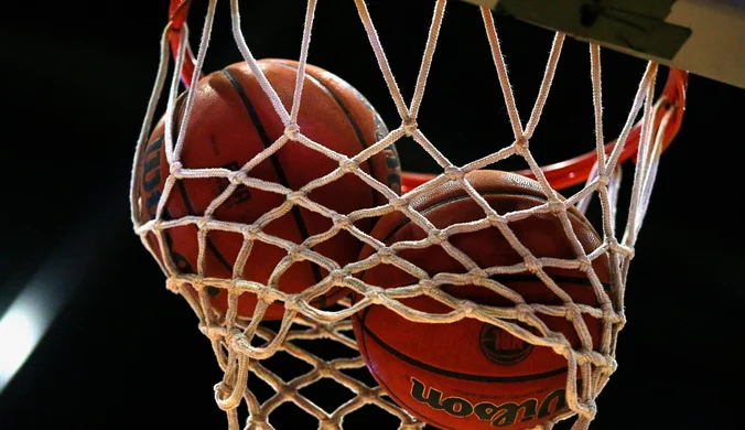 Energa Basket Liga. MKS Dąbrowa Górnicza z licencją, 16 klubów w lidze