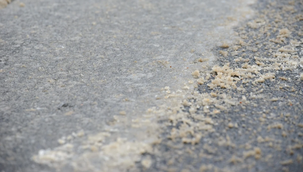 ​Ostrzeżenia przed oblodzeniem pierwszego stopnia w południowej części województwa dolnośląskiego opublikował w środę rano Instytut Meteorologii i Gospodarki Wodnej.