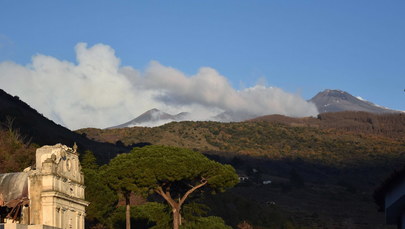 Niespokojna Etna. Jest ryzyko kolejnej erupcji na małej wysokości
