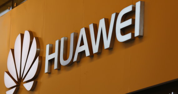 Prezydent USA Donald Trump rozważa wydanie na początku roku rozporządzenia wykonawczego, które ze względów bezpieczeństwa narodowego zabroniłoby amerykańskim firmom używania sprzętu chińskich firm telekomunikacyjnych Huawei i ZTE.