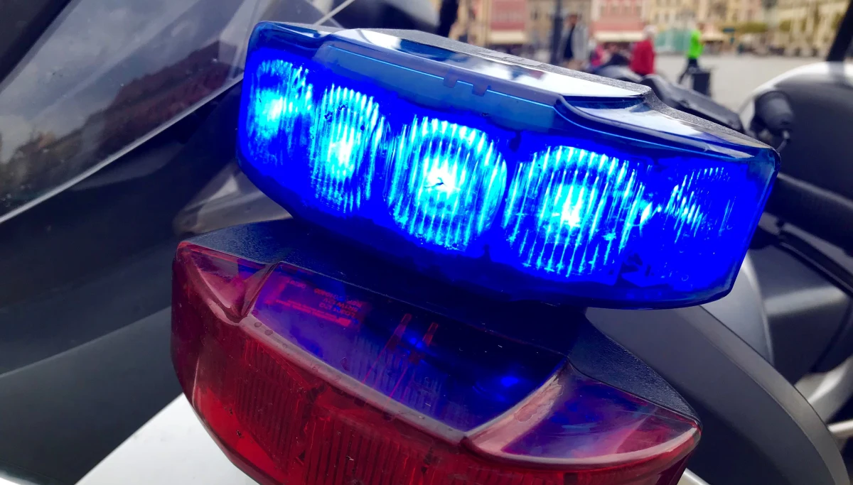 Nie ma śladów wskazujących, że do śmierci kobiety, której ciało znaleziono w pierwszy dzień Świąt w zaroślach w podwarszawskim Piasecznie, mógł się ktoś przyczynić - dowiedział się reporter RMF FM.