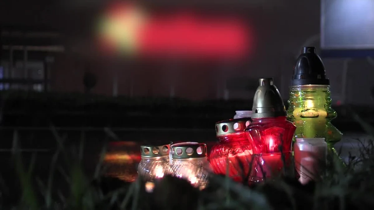 Do tragicznego wypadku doszło w sobotę wieczorem w Toruniu. 26-letni kierowca potrącił na ulicy Grudziądzkiej na przejściu dla pieszych dwie kobiety. Mimo szybko udzielonej pomocy, obie poszkodowane zmarły.