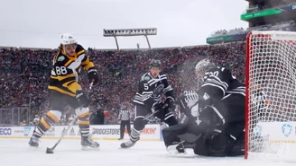 Winter Classic w NHL. Chicago Blackhawks - Boston Bruins 2-4