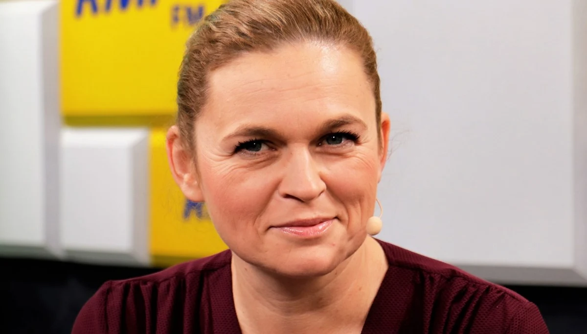 „6 stycznia ogłaszamy projekt dotyczący rozdziału kościoła od państwa. Będziemy zbierać podpisy, współpracujemy w tym zakresie z Nowoczesną” – powiedziała w Popołudniowej rozmowie w RMF FM liderka Inicjatywy Polska Barbara Nowacka. „To jest projekt, który przedstawimy w niedzielę najbliższą o godzinie 12” – dodała. „W konstytucji jest zapisany rozdział Kościoła od państwa i wiemy, że nie jest to przestrzegane. Dlatego niektóre zapisy trzeba będzie wzmocnić, niektóre trzeba będzie wprowadzić jako nowe rzeczy” – zauważyła polityk. „To jest to, z czym będziemy szli, kiedy będziemy w Sejmie. A będziemy w Sejmie w 2019 roku” – zapewniła.