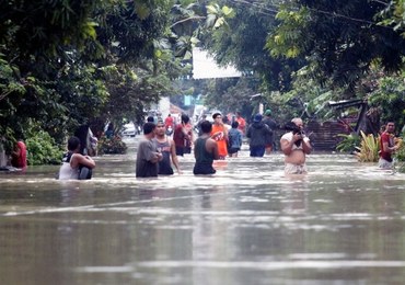 Filipiny: 122 osoby zginęły po burzy Usman