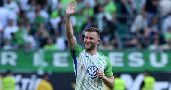 Umowa Jakuba Błaszczykowskiego z VfL Wolfsburg została rozwiązana za porozumieniem stron - poinformował niemiecki klub piłkarski na Twitterze. 33-letni reprezentant Polski występował w ekipie "Wilków" od sierpnia 2016 roku.