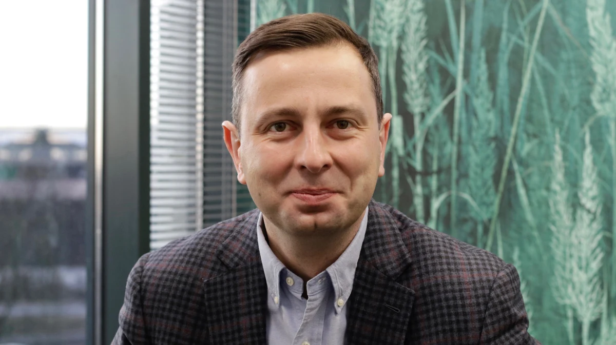 „Dziękuję za każde zaufanie, ale to nie sondaże wygrywają wybory (…). Każda partia ma ambicje żeby rządzić, to jest naturalne, że każdy chce sprawować władze, a nie być w opozycji, tylko do tego trzeba wygrać wybory i to jest dużo ważniejsze” – tak Władysław Kosinak-Kamysz skomentował w Porannej rozmowie w RMF FM wyniki sondażu dla „Rzeczpospolitej” według którego nasz gość został wskazany przez respondentów jako najbardziej prawdopodobny premier po wygranych przez opozycję wyborach parlamentarnych.