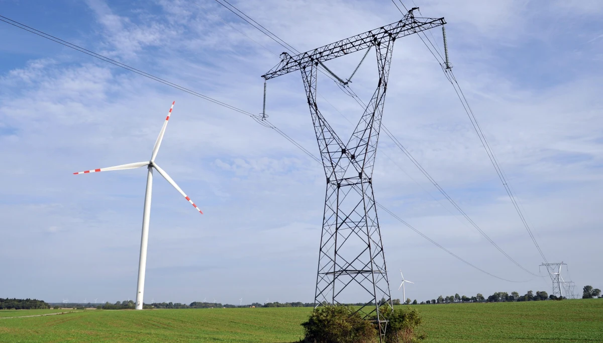 ​Dzisiejsze zawirowania dotyczące cen prądu mogą sprawić, że latem zagrozi nam blackout, czyli przerwy w dostawie energii - tak ostrzegają eksperci. Każdego dnia spółki notują straty, które opóźniają niezbędne inwestycje.