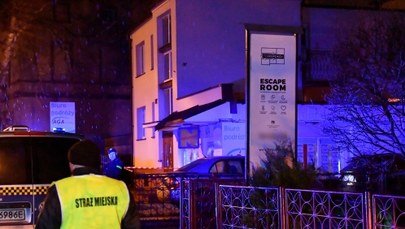 5 nastolatek zginęło w pożarze escape roomu. Rzecznik strażaków komentuje pogłoski