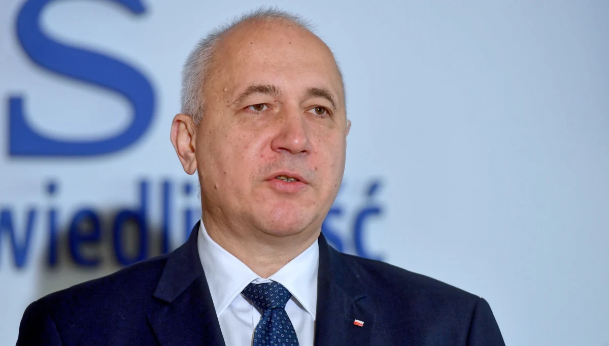 ​W całej Polsce trwają kontrole w tzw. escape roomach. Joachim Brudziński napisał na Twitterze, że oczekuje od właścicieli, by do czasu ich zakończenia powstrzymali się od prowadzenia tej działalności. Na liście znalazło się ponad tysiąc pomieszczeń.