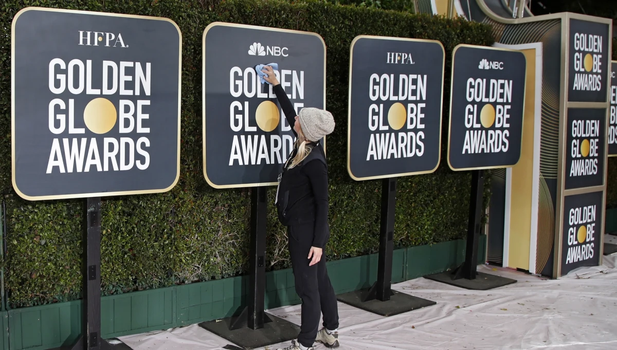 Złote Globy zostaną rozdane 6 stycznia w Beverly Hills w 25 kategoriach. A do polskich kin wejdą "Vice", film z sześcioma nominacjami do nagród Hollywoodzkiego Stowarzyszenia Prasy Zagranicznej oraz "Underdog" o zawodnikach MMA. Tak zapowiada się nowy tydzień w kulturze.