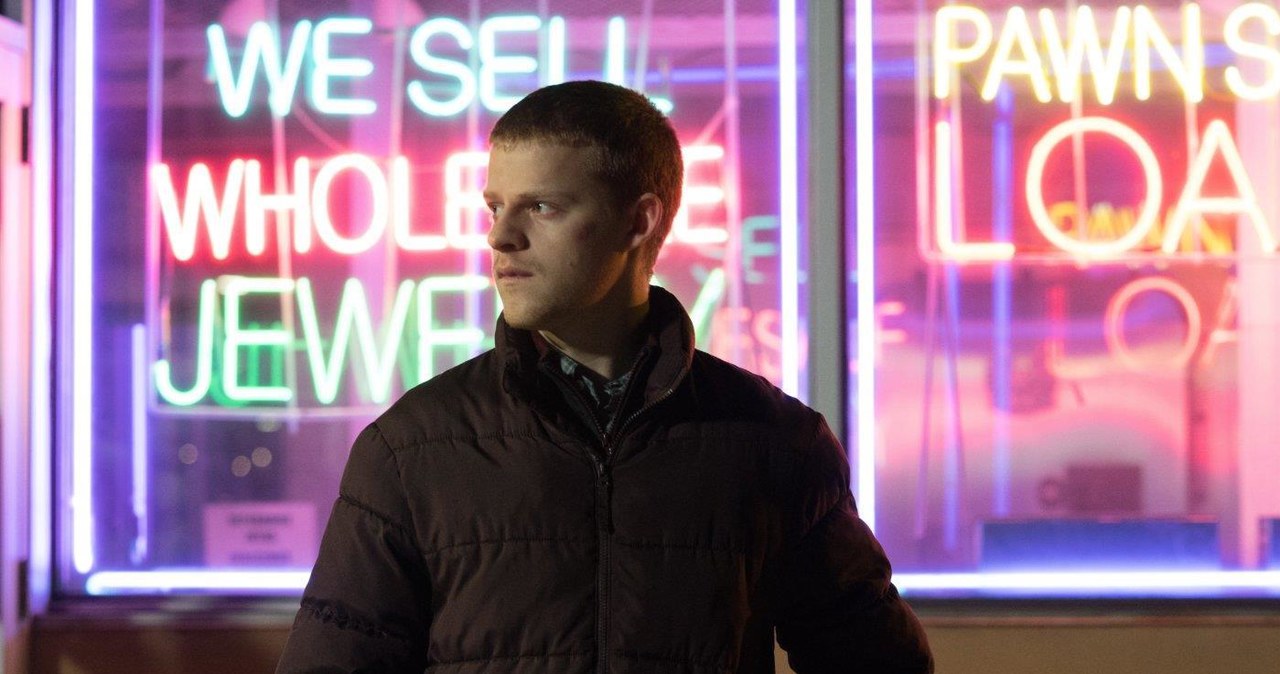 W tytułową rolę w filmie "Powrót Bena" brawurowo wcielił się jeden z najbardziej obiecujących aktorów młodego pokolenia - Lucas Hedges. 