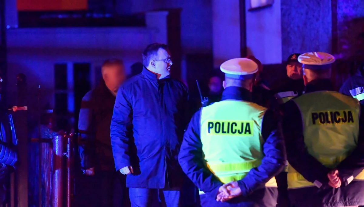 Do końca tygodnia ma powstać raport po ogólnopolskich kontrolach nadzoru budowlanego w escape roomach - zapowiada Ministerstwo Inwestycji i Rozwoju. Kontrole rozpoczęto po tragicznym pożarze takiego obiektu w Koszalinie. Zginęło tam 5 nastolatek.