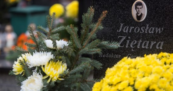 W poznańskim sądzie okręgowym we wtorek rozpocznie się proces przeciwko Mirosławowi R. ps. Ryba i Dariuszowi L. ps. Lala. Według prokuratury, najpierw mieli oni uprowadzić poznańskiego dziennikarza Jarosława Ziętarę, a potem przekazać go osobom, które zabiły reportera. 
