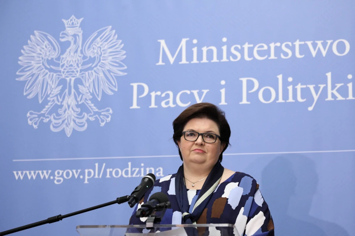 Wiceminister pracy Elżbieta Bojanowska do dymisji. Szefowa MRPiPS Elżbieta Rafalska skierowała do premiera wniosek o odwołanie wiceminister Elżbiety Bojanowskiej z pełnionej funkcji – poinformował we wtorek resort rodziny. To kara za opublikowanie przez nią kontrowersyjnego projektu ustawy o przemocy domowej. Zakładał on między innymi, że jednorazowe pobicie nie byłoby już przemocą domową.