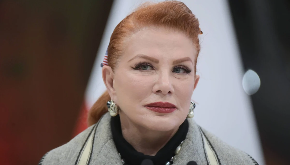 ​Kolejna interwencja ambasador USA Georgette Mosbacher u rządu. Tym razem chodzi o przepisy związane z firmą Uber. Dyplomatka napisała w tej sprawie list do ministra infrastruktury Andrzeja Adamczyka - informuje dziennik "Fakt".
