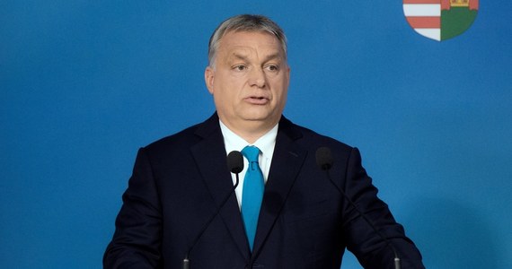 Węgry uważają polsko-włoskie starania o stworzenie antyimigranckiej osi w Europie za wspaniałą wiadomość - oświadczył w czwartek premier Węgier Viktor Orban na konferencji prasowej w Budapeszcie.