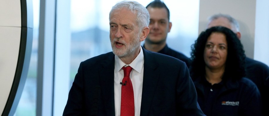 Lider opozycyjnej Partii Pracy Jeremy Corbyn wezwał w czwartek brytyjską premier Theresę May do rozpisania przedterminowych wyborów parlamentarnych, argumentując, że to najlepsze rozwiązanie impasu ws. wyjścia kraju z Unii Europejskiej.