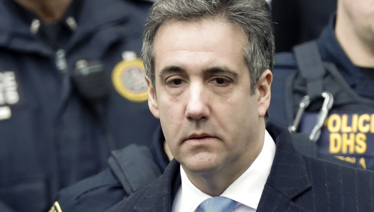 ​Michael Cohen, były osobisty prawnik Donalda Trumpa, zgodził się publicznie zeznawać przed komisją nadzoru Izby Reprezentantów USA. Jak poinformowała w czwartek komisja, Cohen stanie przed nią 7 lutego.