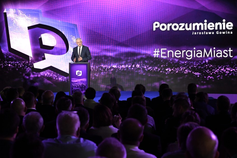 /	Jacek Bednarczyk   /PAP