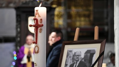Msza w intencji Adamowicza w  bazylice św. Brygidy. "Musimy wyciągać szybko wnioski z tej tragedii"