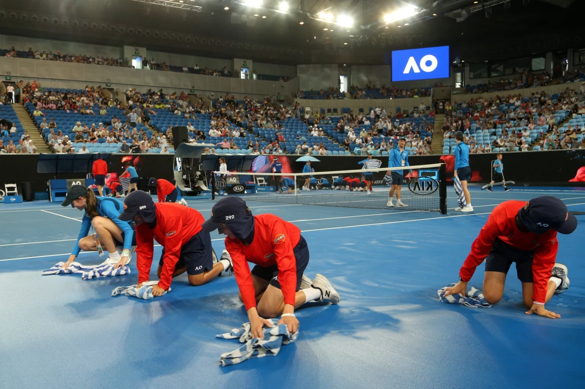 Iga Świątek i Łukasz Kubot z Alicją Rosolską i chorwackim tenisistą Nikolą Mekticem zmierzą się w pierwszej rundzie gry mieszanej w wielkoszlemowym Australian Open. Pierwszy z duetów dostał od organizatorów turnieju w Melbourne tzw. dziką kartę.