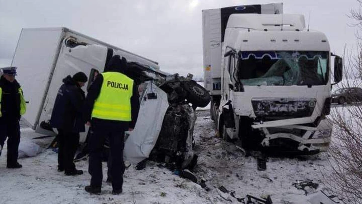 Zablokowana jest teraz droga krajowa numer 8 w pobliżu Szypliszek w Podlaskiem. To odcinek Suwałki - Budzisko.
