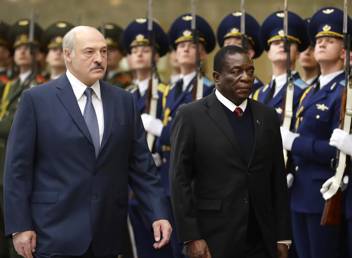 "W imieniu narodu białoruskiego i swoim własnym pragnę przekazać szczere wyrazy współczucia"… W związku ze śmiercią i dzisiejszymi uroczystościami pogrzebowymi prezydenta Gdańska kondolencje złożył na ręce Andrzeja Dudy prezydent Białorusi Alaksandr Łukaszenka.