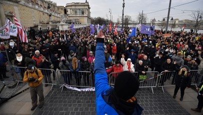 Węgrzy znowu protestują przeciwko "ustawie niewolniczej". "Mamy dość"