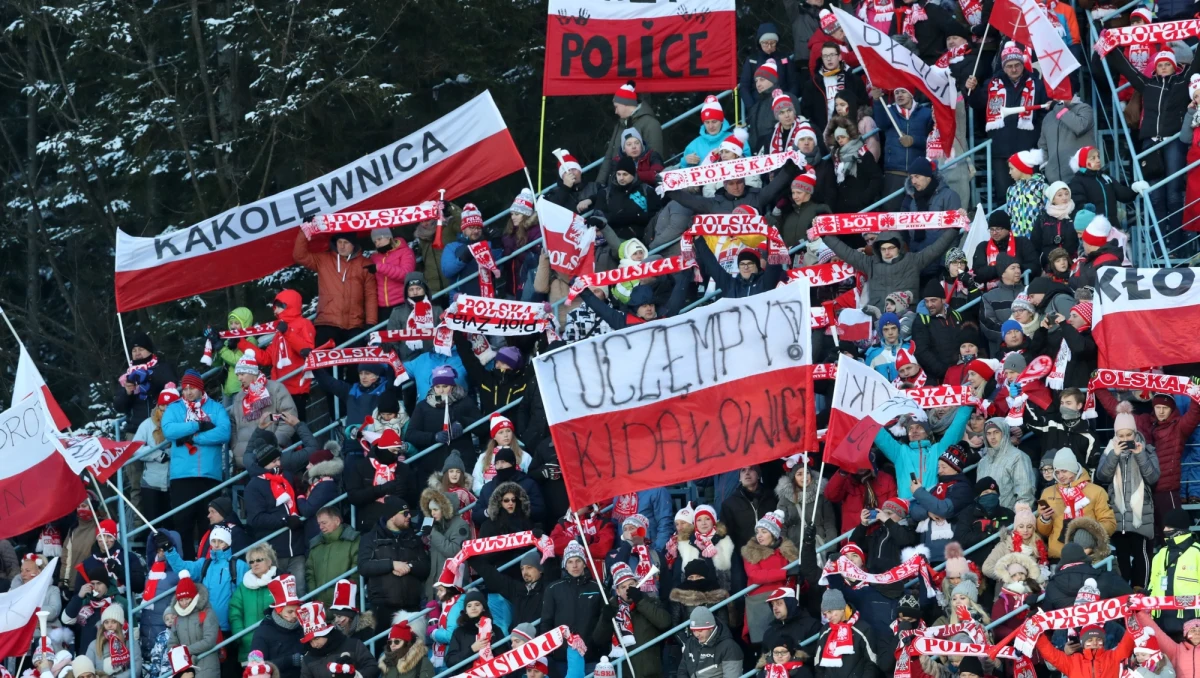 Niezwykle interesująco zapowiada się niedzielny konkurs Pucharu Świata w skokach narciarskich w Zakopanem. Po dominacji na początku sezonu nieco słabiej skacze Japończyk Ryoyu Kobayashi. Z Polaków natomiast w świetnej formie jest Dawid Kubacki.